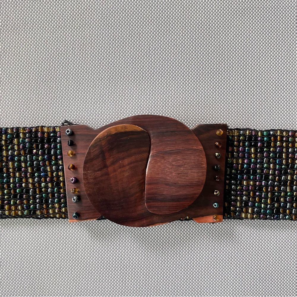 Wooden Accent Beaded Stretch Belt in Black Multicolor - Picture 6 of 6